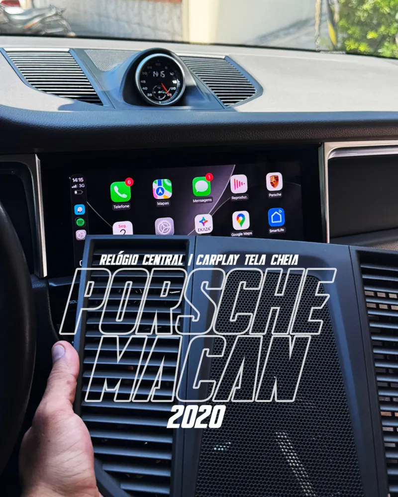 Painel de Porsche Macan 2020 com relógio central instalado